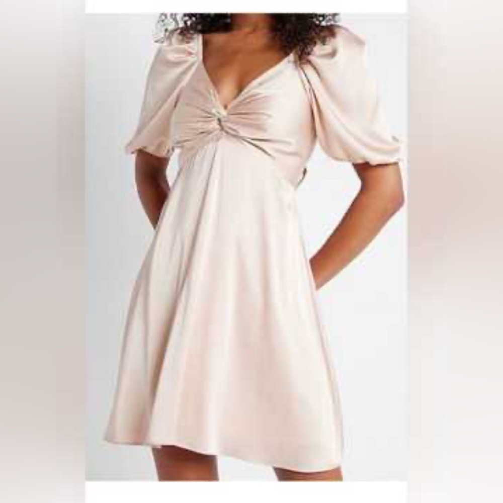 Express satin pale pink Elegant Cream Puff Sleeve Dress